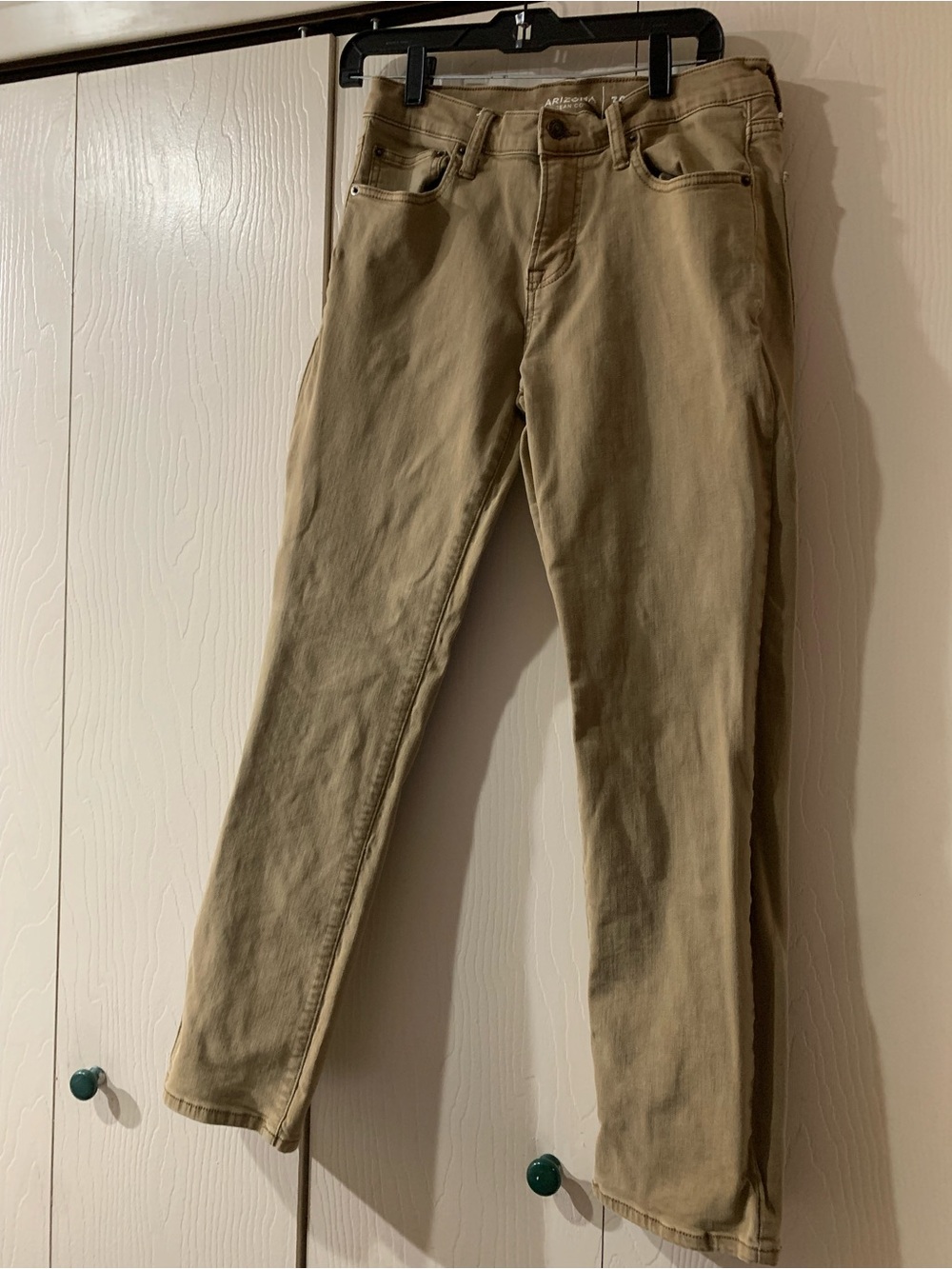 Arizona Jean Company Men's Straight-Leg Jeans in Khaki